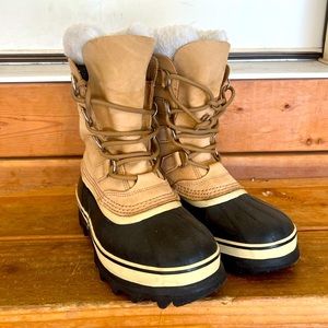 LIKE NEW Sorel Snow Boot